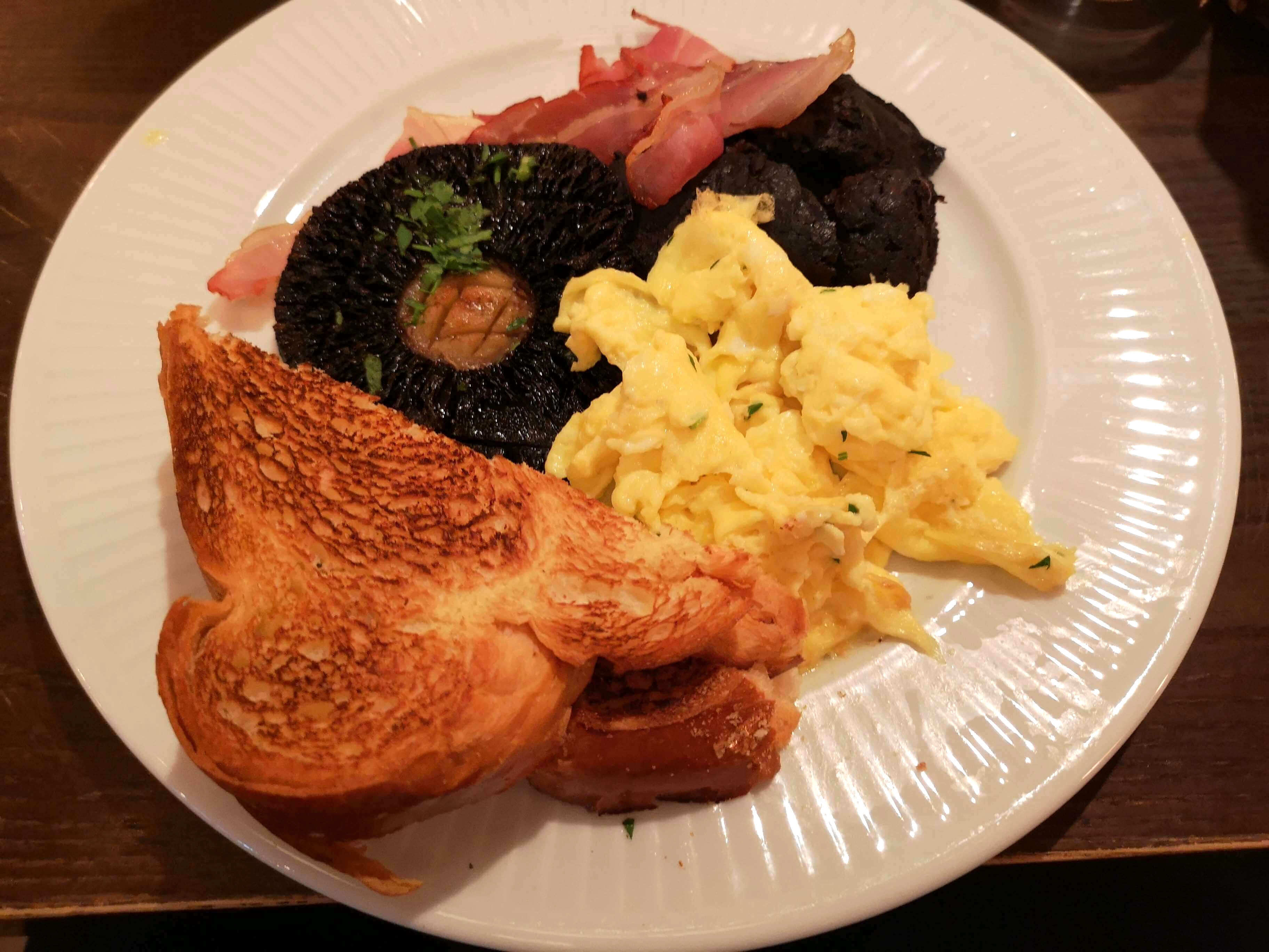 Brunch at Cote | Reasonably priced Brunch near me