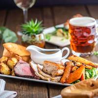 The Stables, Glasgow, Sunday Roast, Family Friendly, Child Friendly, Gastropub, Traditional Pub, Beer Garden, Countryside, Sunday Lunch