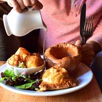 Sunday Lunch at The Four Thieves
