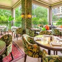 Interior of The Ivy in The Park, Canary Wharf